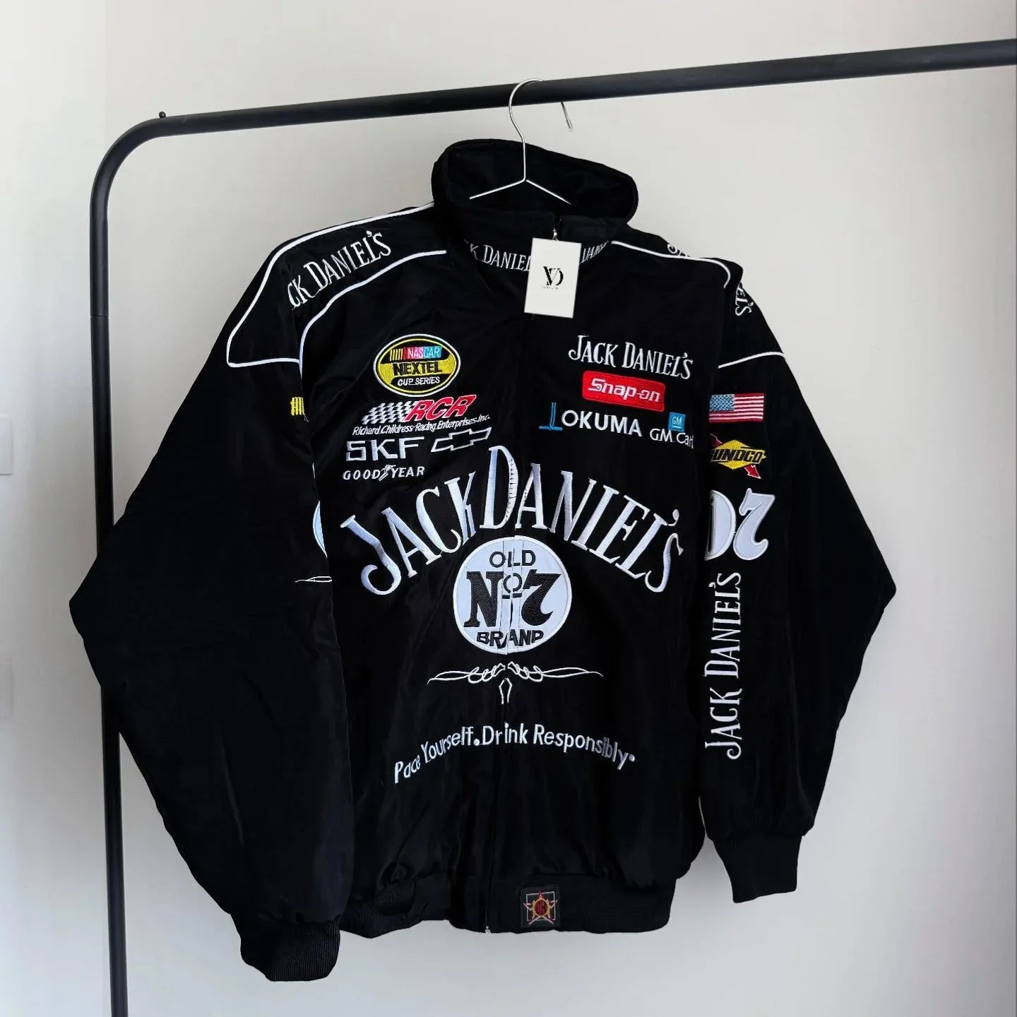 Jack Daniel’s Premium Jacket – Classic Racing-Inspired Street wears